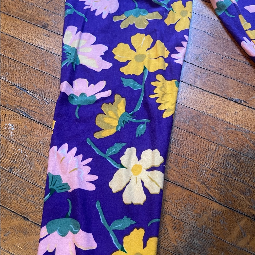 Lularoe T&C leggings